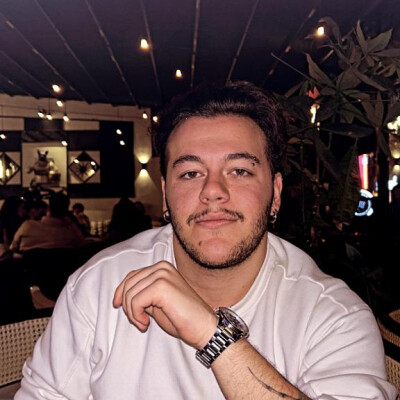 Tugan zoekt een Kamer in Amsterdam