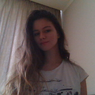 Elitsa zoekt een Kamer / Appartement / Huurwoning / Studio in Amsterdam